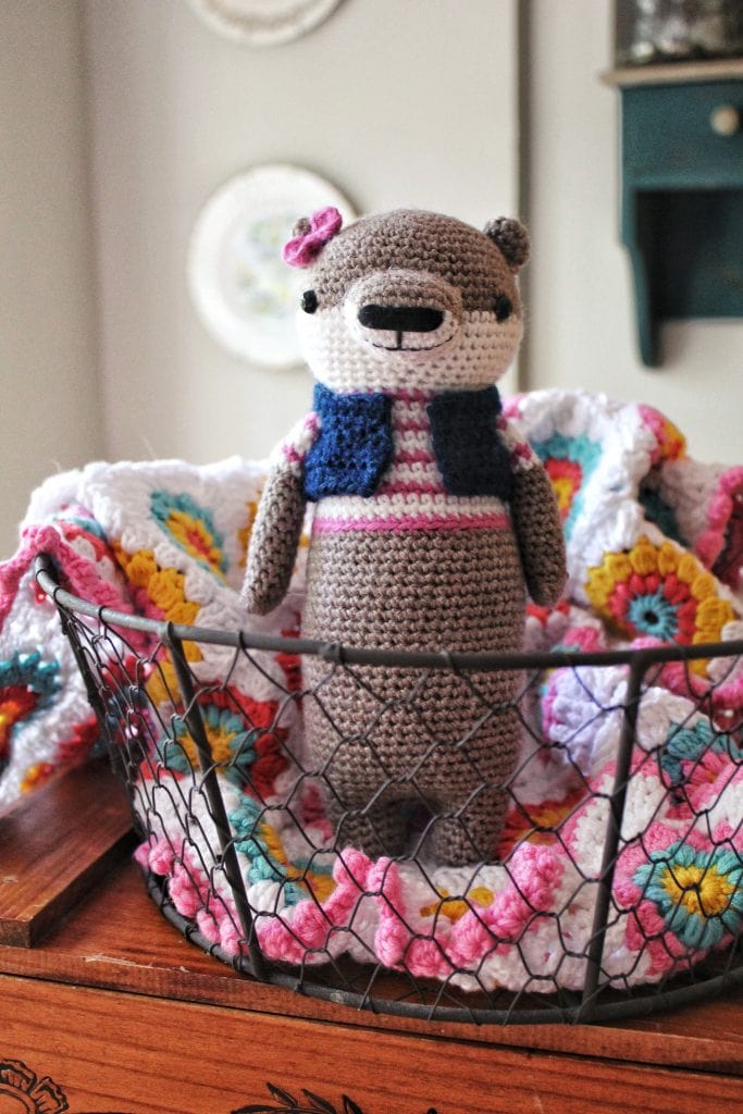 Amigurumi otter. 