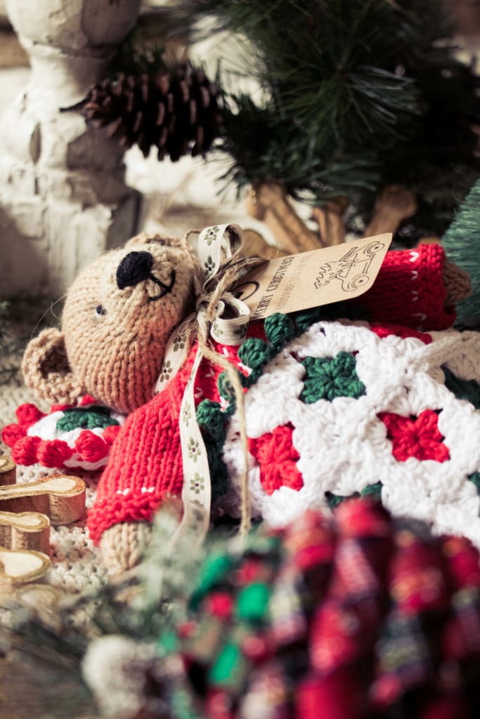 Christmas Cottage Toy Blanket free pattern