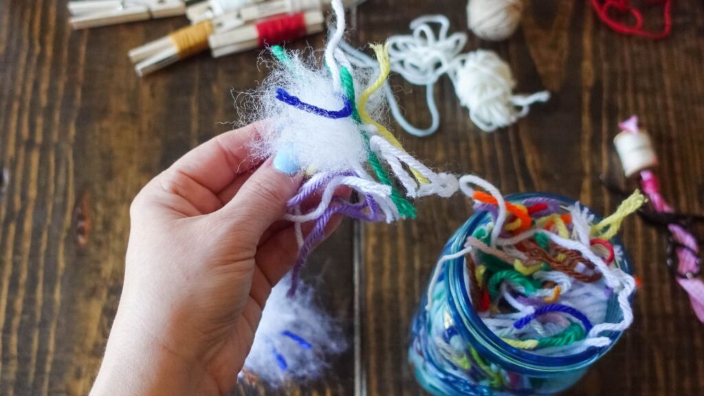 12 Ridiculously SIMPLE Ways to USE UP YARN SCRAPS - Elise Rose Crochet